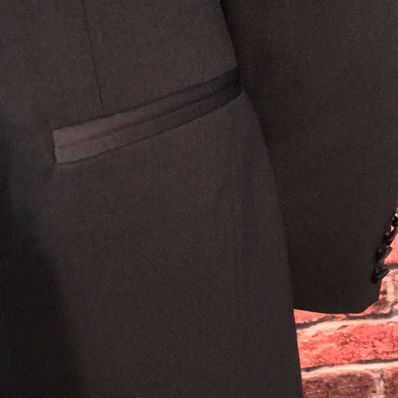 Pierre Cardin Tuxedo Coat - Picture 7 of 17